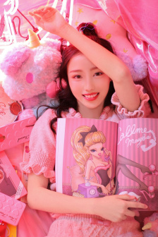 挺进邻居漂亮的娇妻