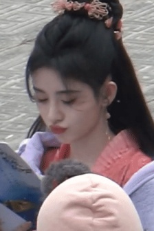 男女打扑克